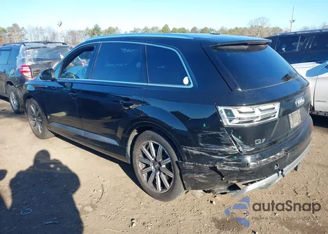 2017 Audi Q7 3.0T Premium из США, поврежденный, VIN WA1VAAF73HD052508